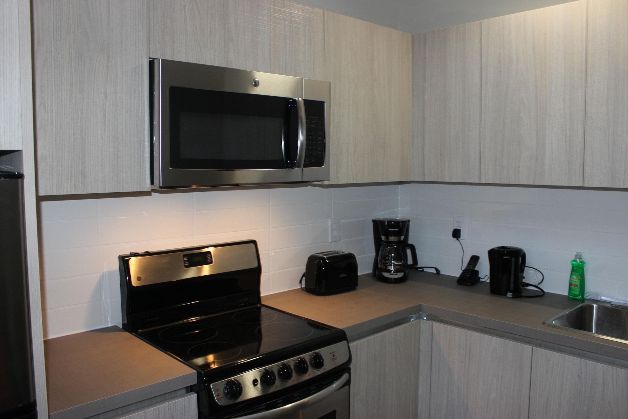 Atlas Suites- Furnished Apartments-College Street, トロント エクステリア 写真